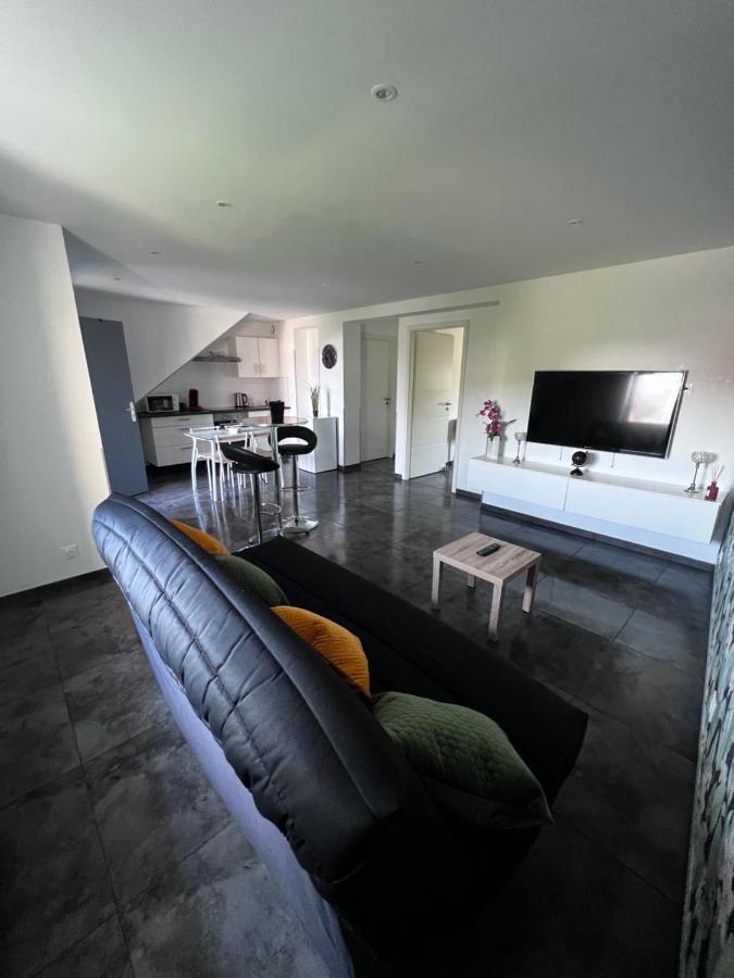 Superbe Appartement Danjoutin Екстериор снимка